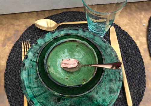 Tableware.