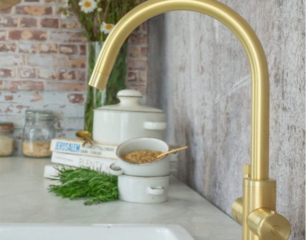 brass boiling water tap