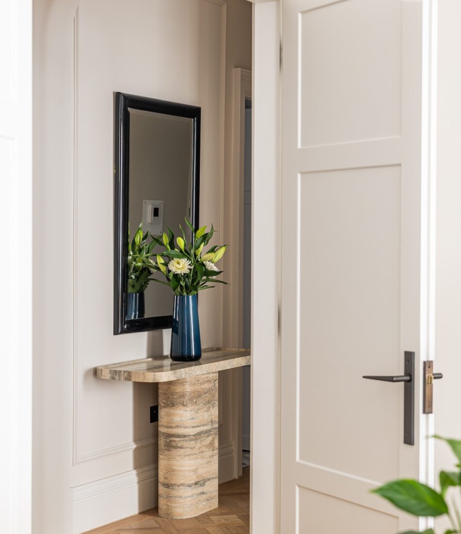 Apartment Renovation in Mayfair. Pied-a-terre interior design