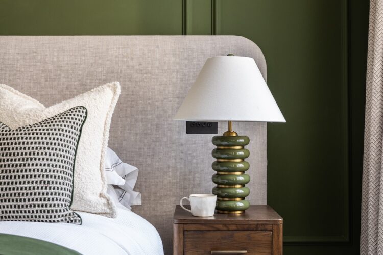 Apartment Renovation in Mayfair. Pied-a-terre interior design