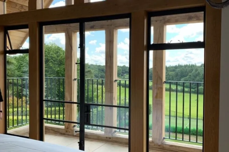 Pfeiffer_design_surrey-hills
