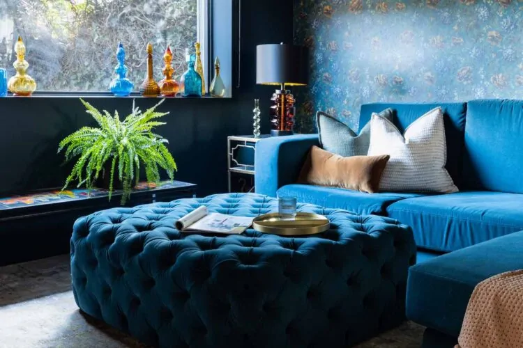 Welesmere Road statement sofa